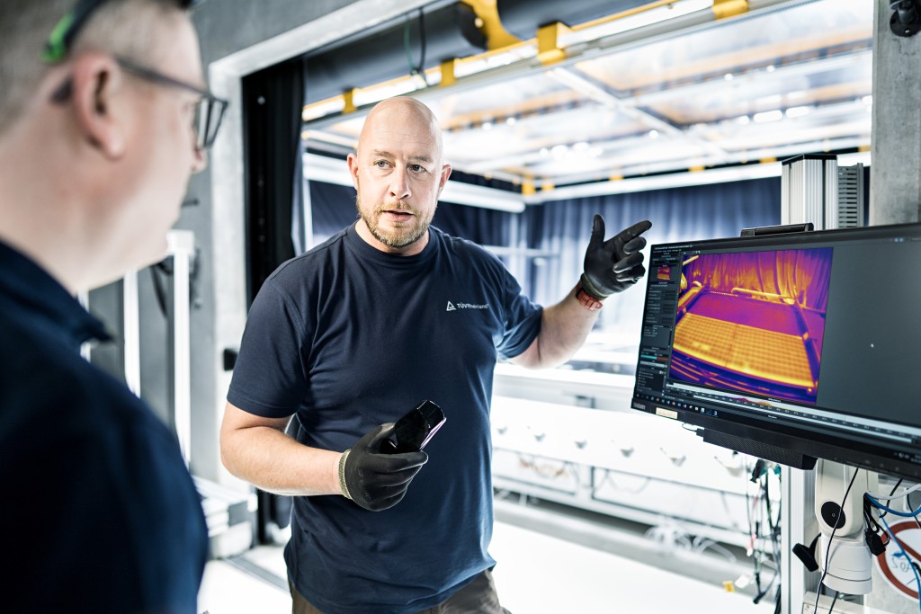 TÜV Rheinland provides tailor-made solutions to solar industry parties around the world