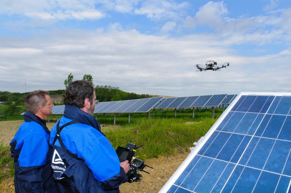 Through our world-class capabilities, TÜV Rheinland gained a solid reputation with investors, manufacturers, operators and authorities in solar industries