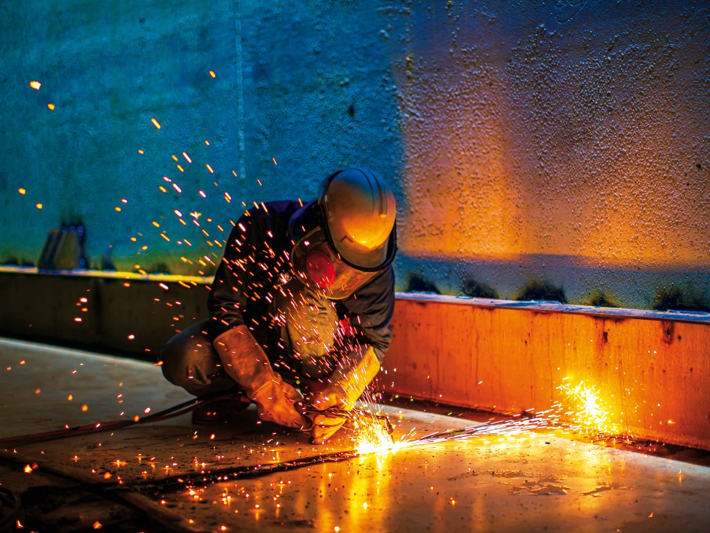 Avaliação abrangente de fornecedores para construção de planta petroquímica