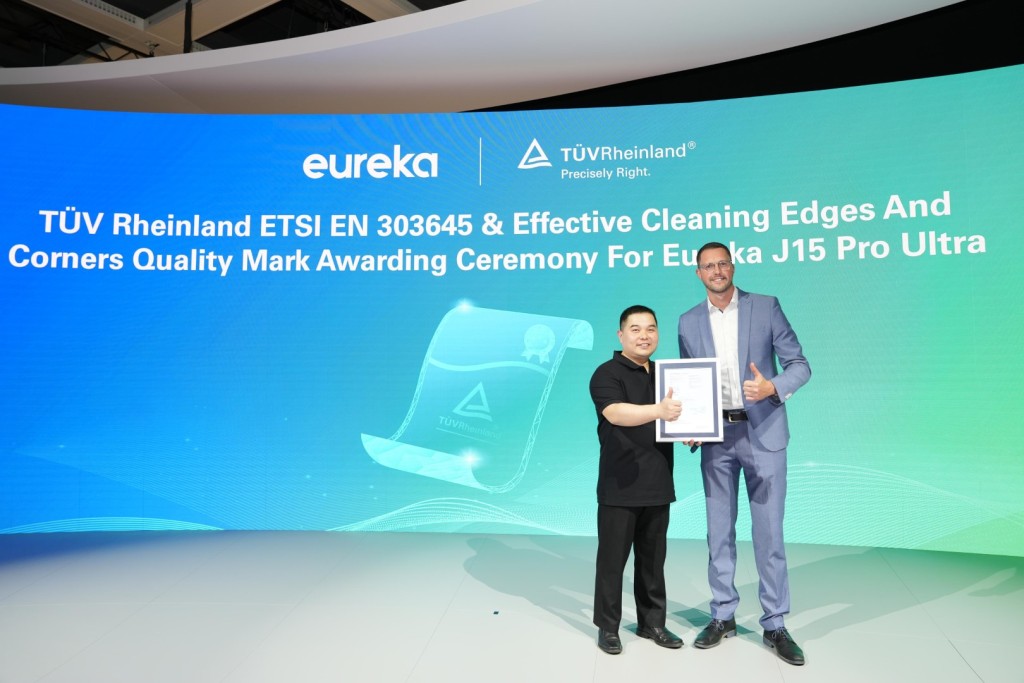 Can Robot Vacuums Clean Corners? Testing Different Models