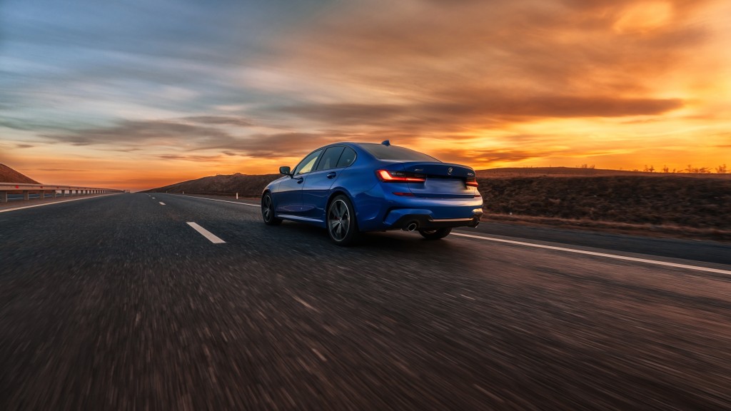 TÜV Rheinland prüft für BMW die Abgaswerte der in Betrieb befindlichen Modelle der 5er- und 3er-Serie