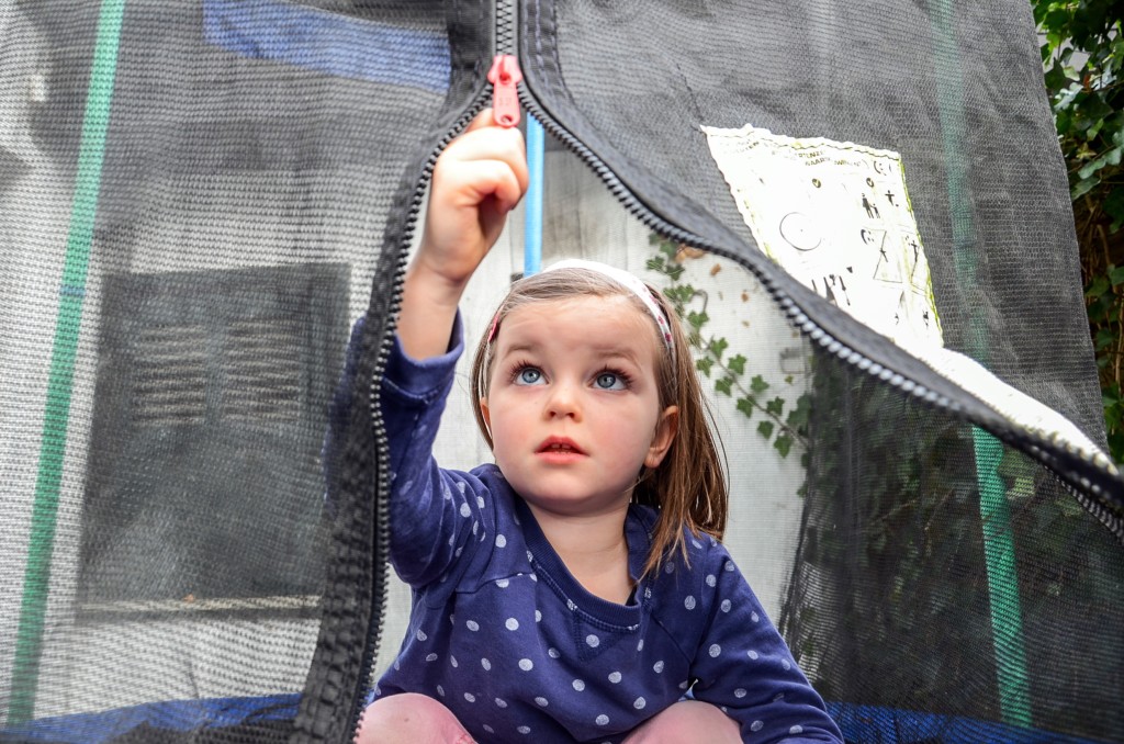 Trampolin im Garten