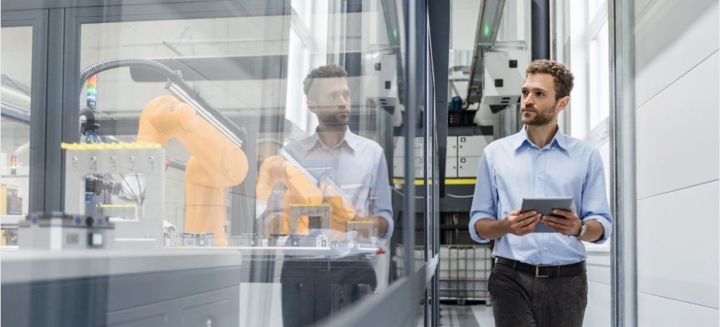 IT compliance ensures secure, efficient and legal data handling | TÜV Rheinland