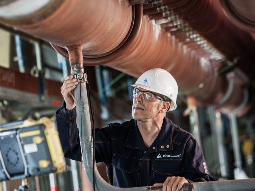 Automated Ultrasonic Testing | TÜV Rheinland