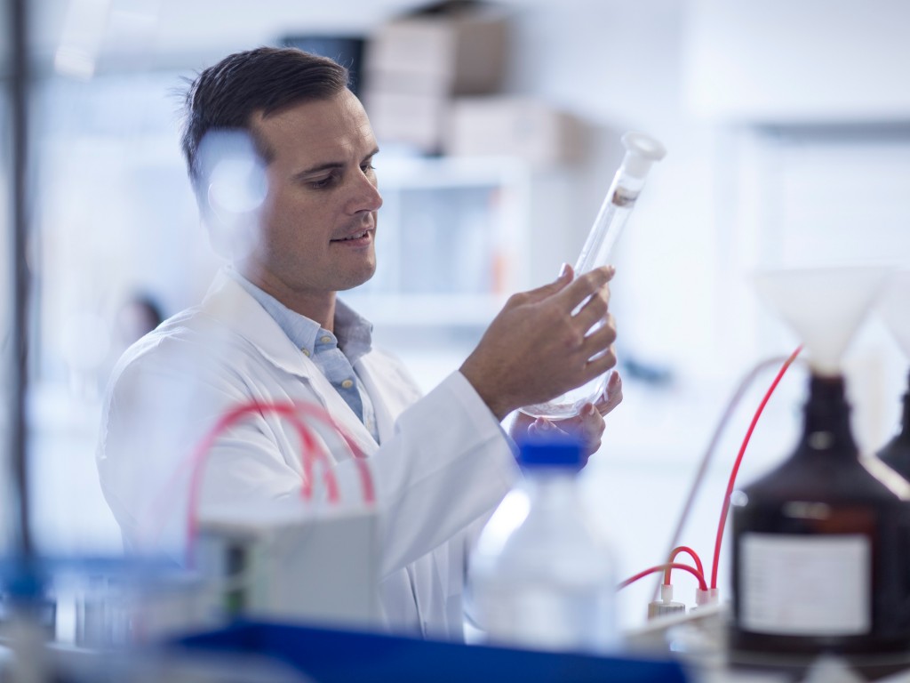 Schadstoffprüfung | TÜV Rheinland