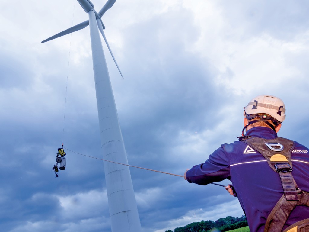 Supervisão de Construção de Turbinas Eólicas e Parques 