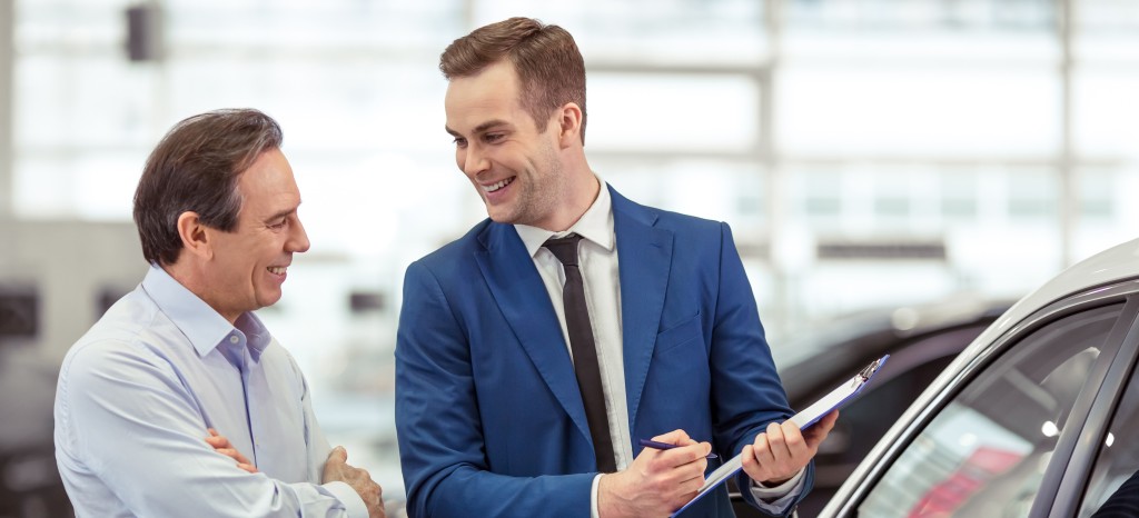 Services für Autohäuser & Fuhrparks | TÜV Rheinland