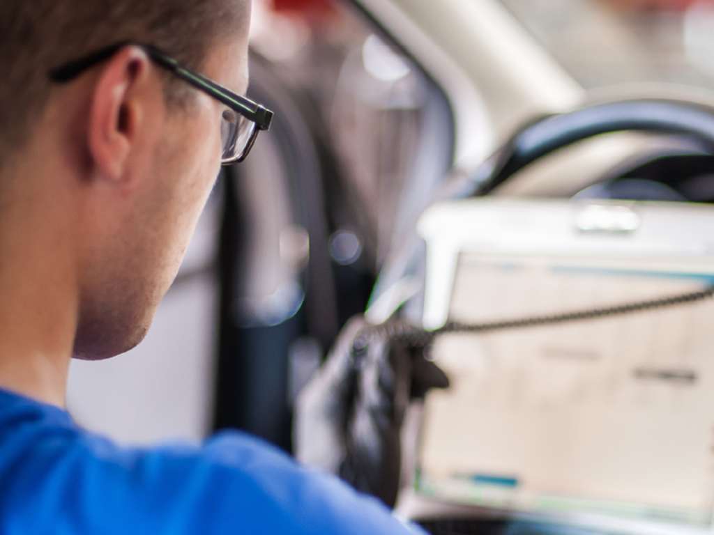 Automated incident management, digital damage assessment recording, tele-estimates | TÜV Rheinland