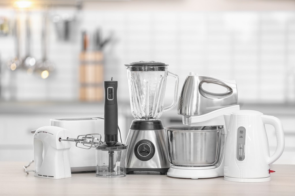 Comprehensive testing of home appliances from a single source | TÜV Rheinland