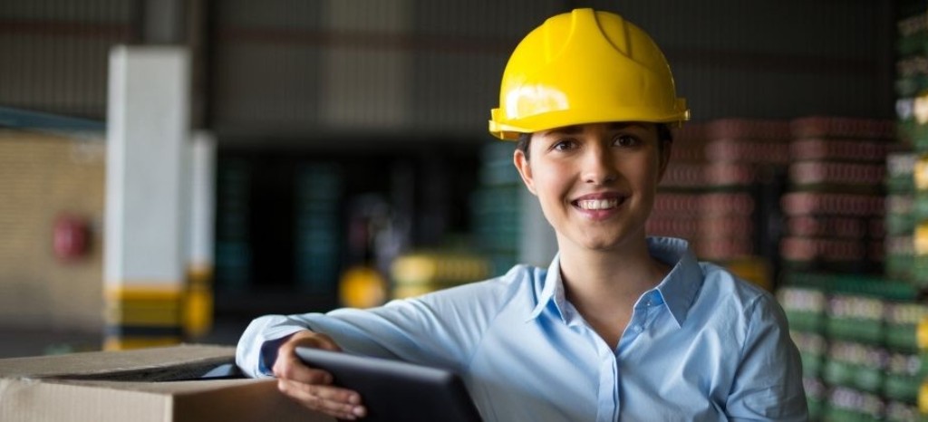 TÜV Rheinland-Experten stellen das Engagement für den Schutz der Menschenrechte am Arbeitsplatz unter Beweis.