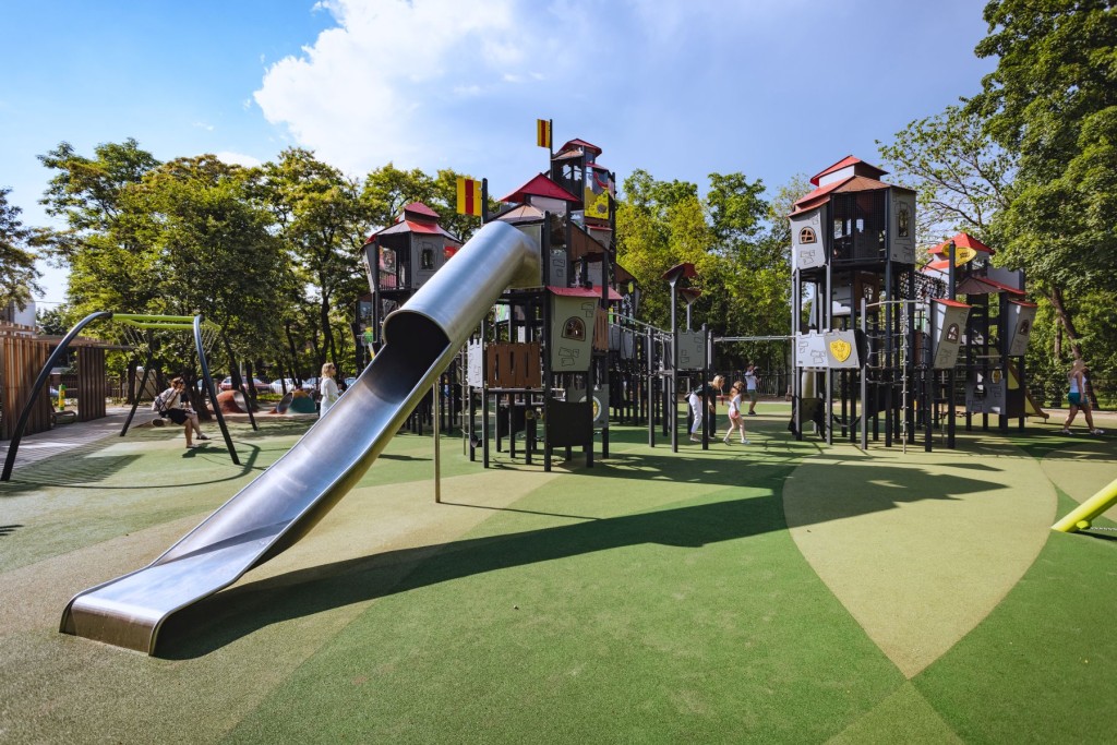 TÜV Rheinland Polska certyfikuje place zabaw VinciPlay