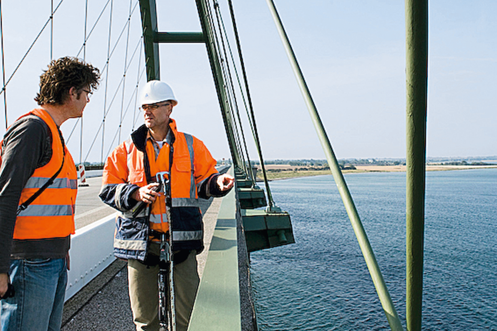 On-site visual industrial inspection of bridge infrastructure integrity